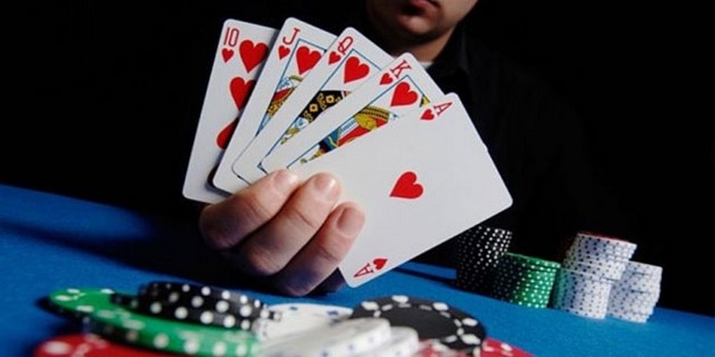 Thử sức xuống tiền với blackjack thu lợi lớn